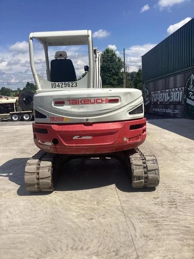 Image of Takeuchi TB260 equipment image 3