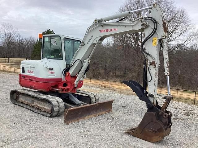 Image of Takeuchi TB260 equipment image 1