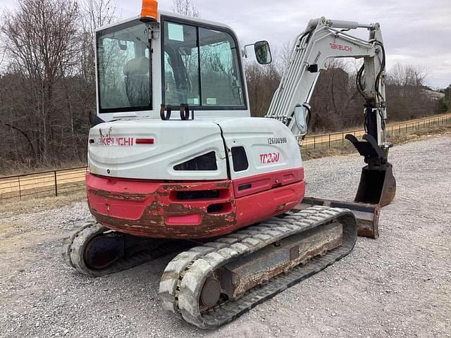 Image of Takeuchi TB260 equipment image 4