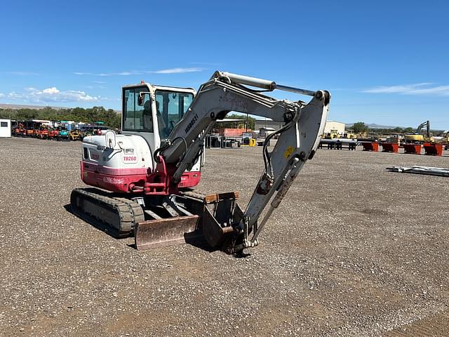 Image of Takeuchi TB260 equipment image 1