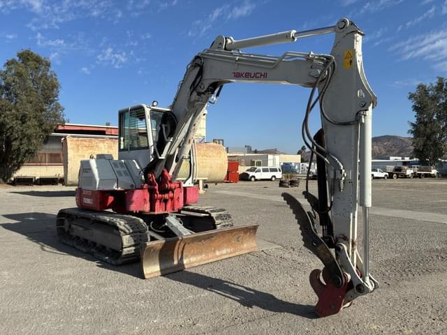 Image of Takeuchi TB280FR equipment image 1
