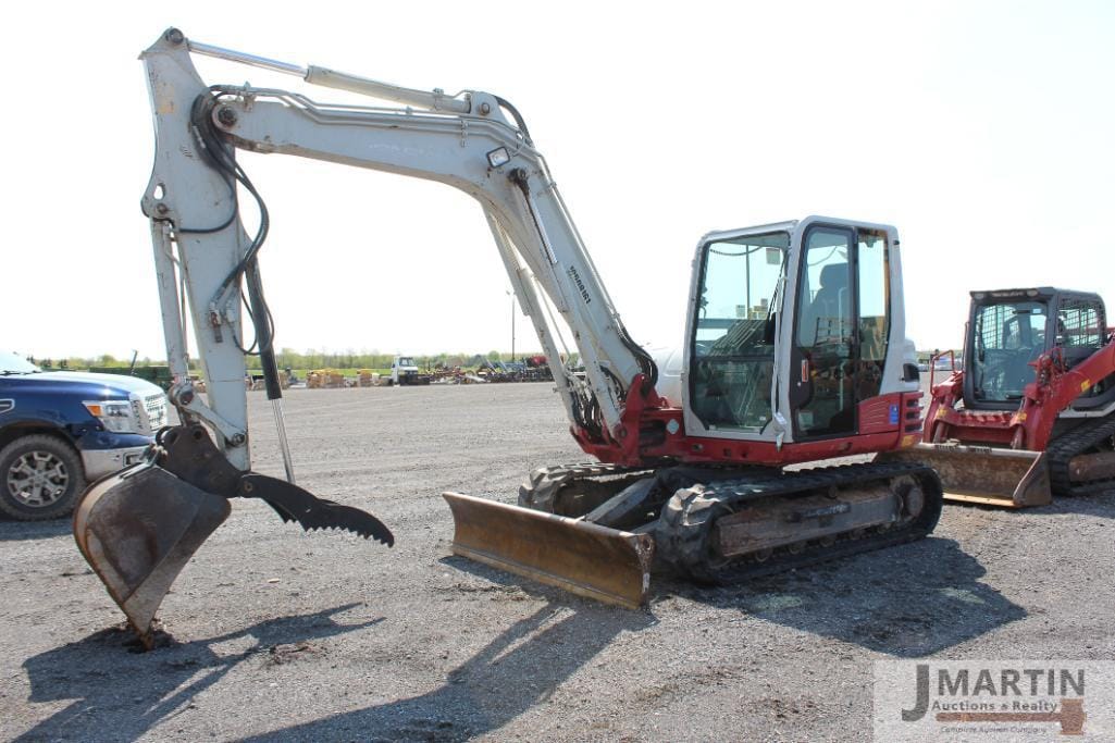 Main image Takeuchi TB290