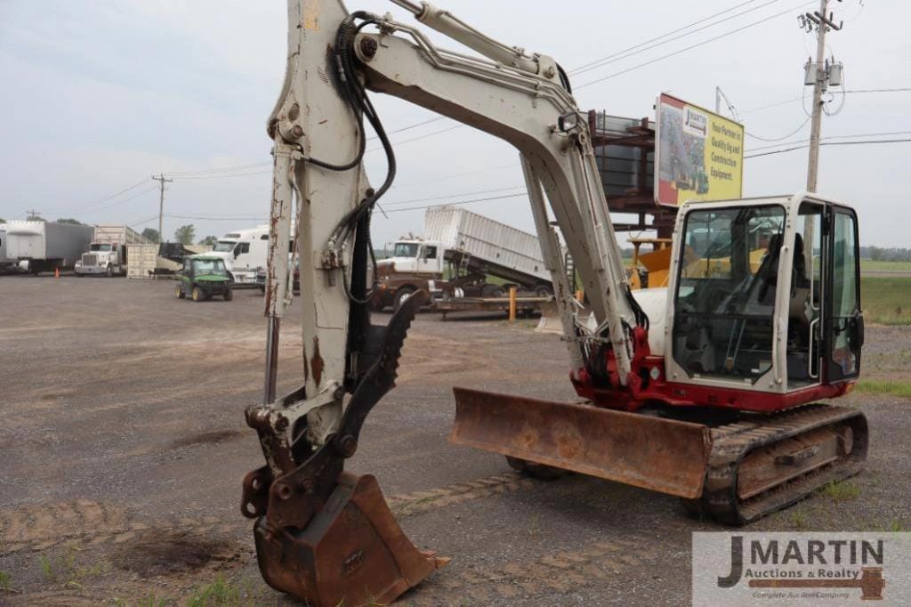 2016 Takeuchi TB290 Equipment Image0