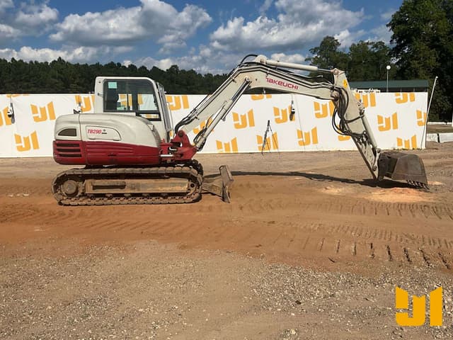 Image of Takeuchi TB290 equipment image 3