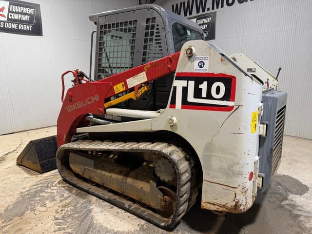 Image of Takeuchi TL10 equipment image 2