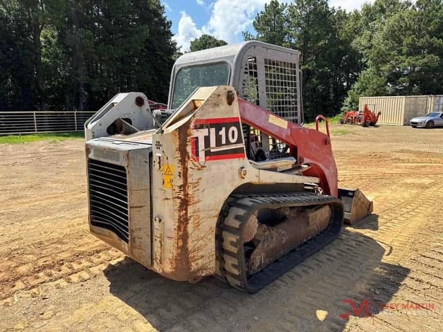 Image of Takeuchi TL10 equipment image 3