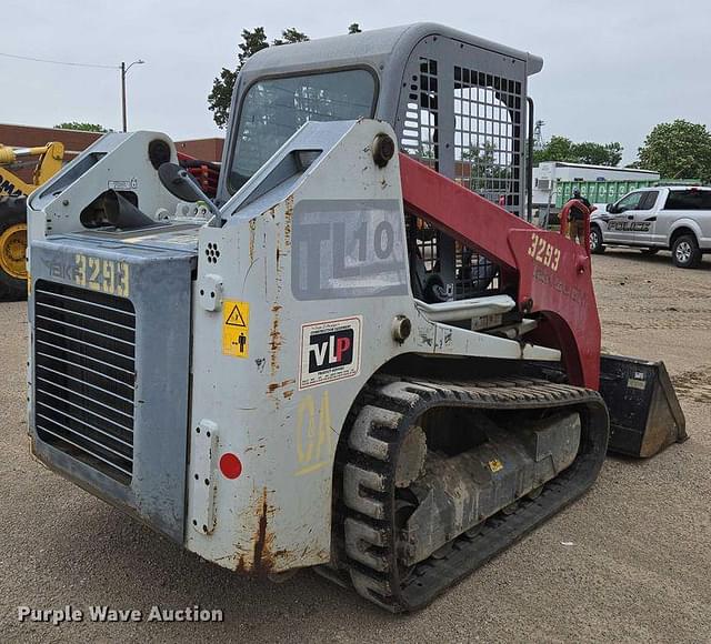 Image of Takeuchi TL10 equipment image 4