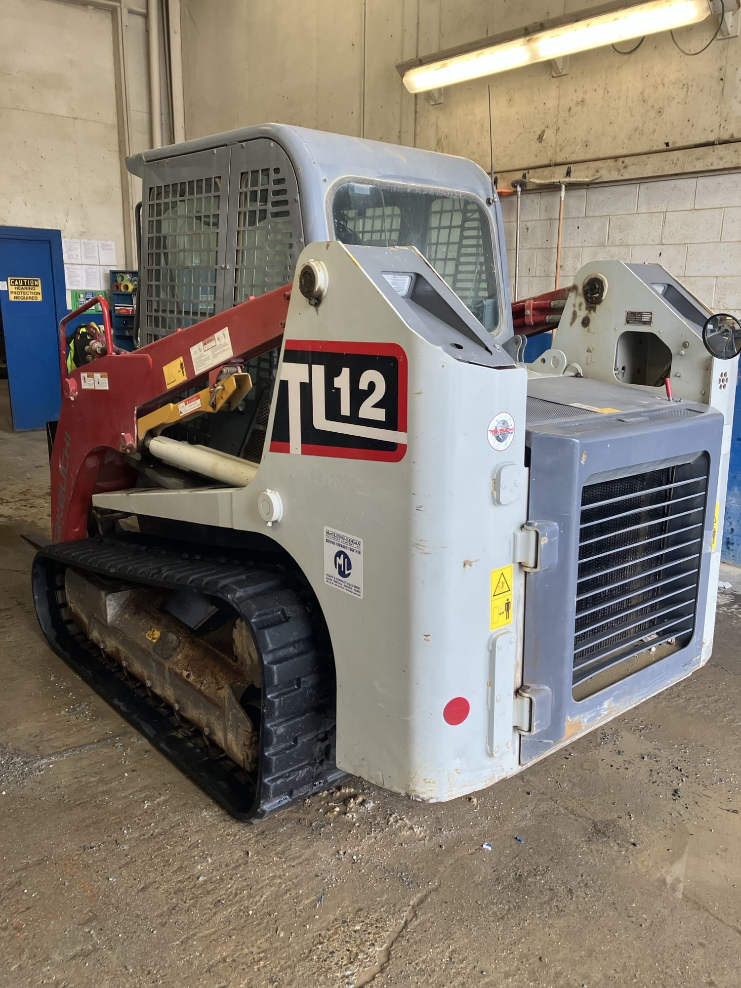2016 Takeuchi TL12 Equipment Image0