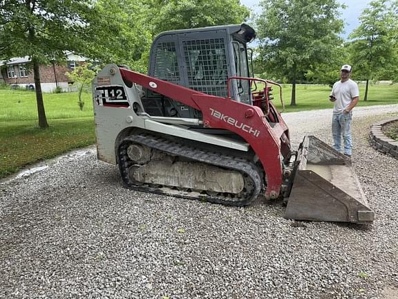 Image of Takeuchi TL12 equipment image 2