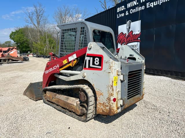 Image of Takeuchi TL8 equipment image 1