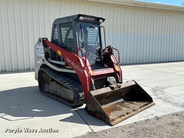 Image of Takeuchi TL8 equipment image 2