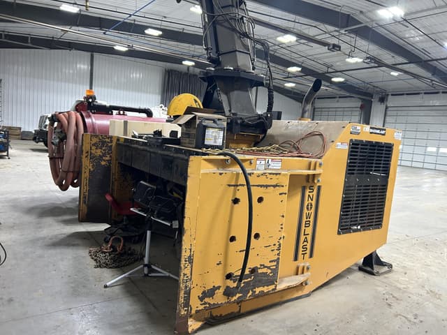 Image of Snowblast M8500HD equipment image 3