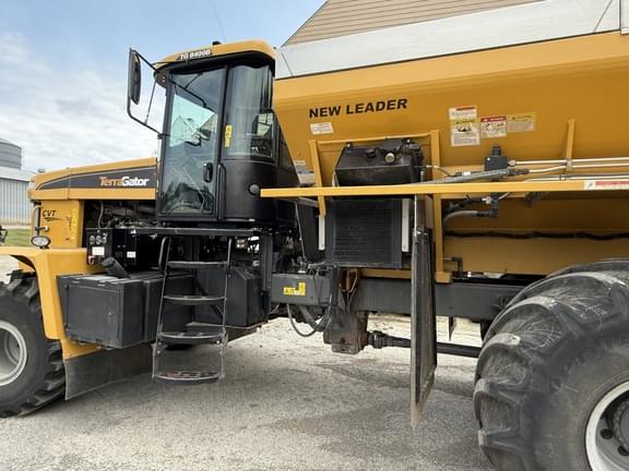 Image of Terra-Gator TG8400B equipment image 2