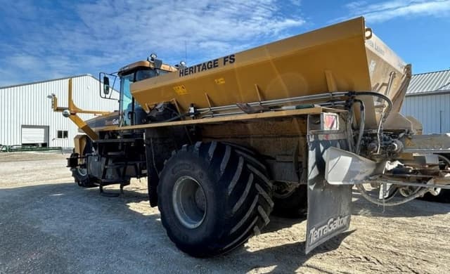 Image of Terra-Gator TG7300B equipment image 2