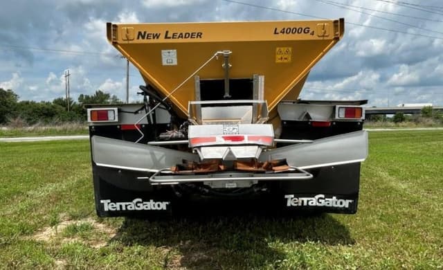 Image of Terra-Gator TG7300B equipment image 3