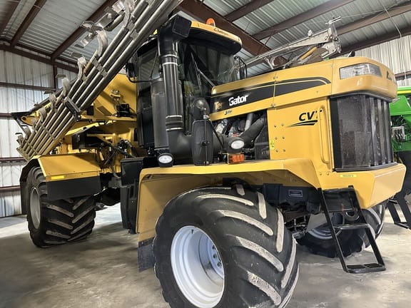 2016 Terra-Gator TG8400B Equipment Image0