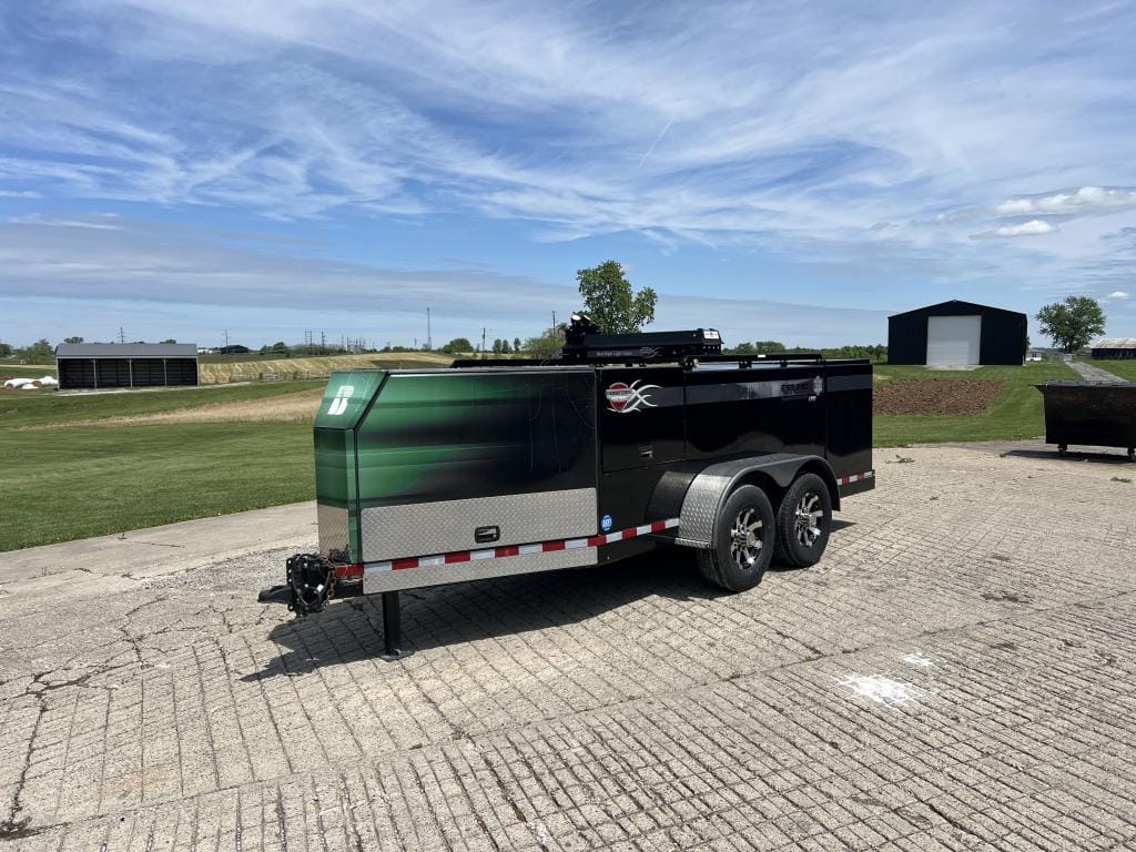 2016 Thunder Creek FST990 Equipment Image0