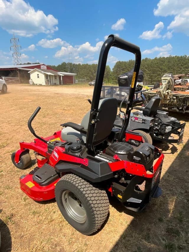 Image of Toro Titan HD 2000 Series equipment image 4