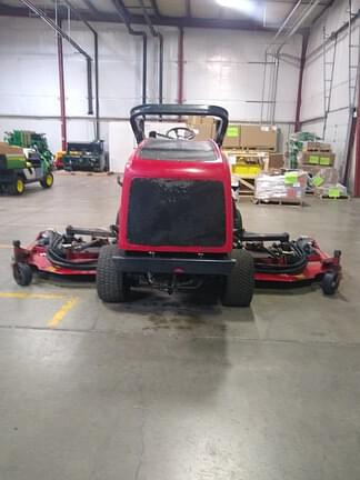 Image of Toro Groundsmaster 4000D equipment image 4