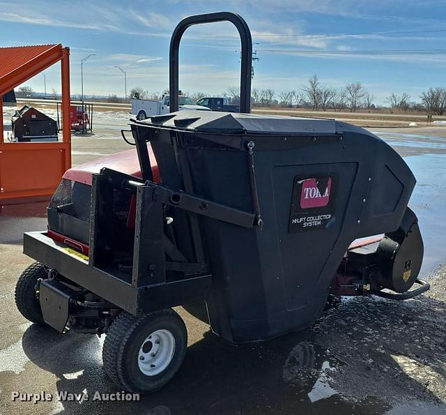 Image of Toro Groundsmaster 3280-D equipment image 4