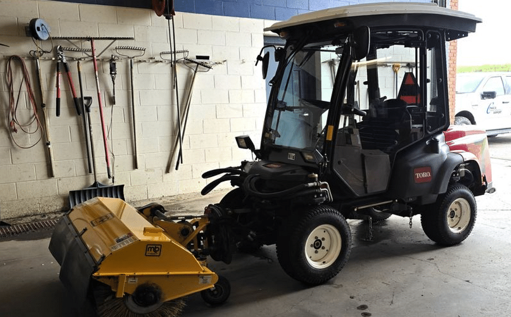 Image of Toro Groundsmaster 360 Primary image