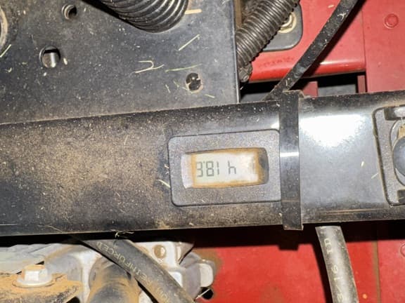 Image of Toro Timecutter SS4225 equipment image 4