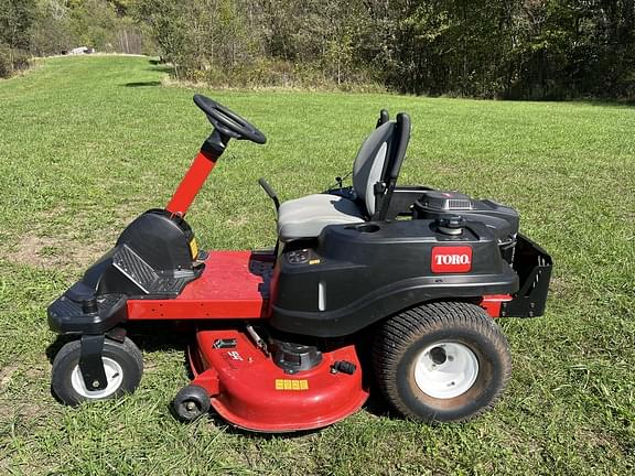 Image of Toro Timecutter SW4200 equipment image 3