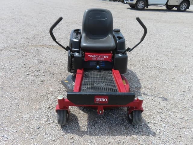 Image of Toro Timecutter SS3225 equipment image 2