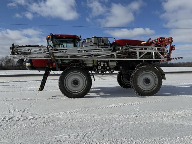 Image of Case IH Patriot 4440 equipment image 2