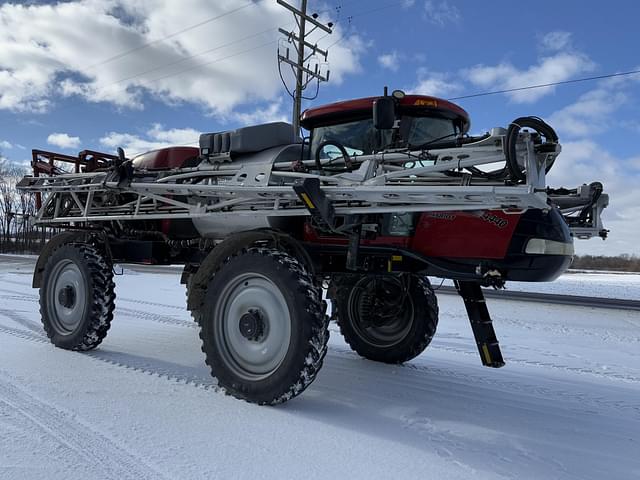 Image of Case IH Patriot 4440 equipment image 4