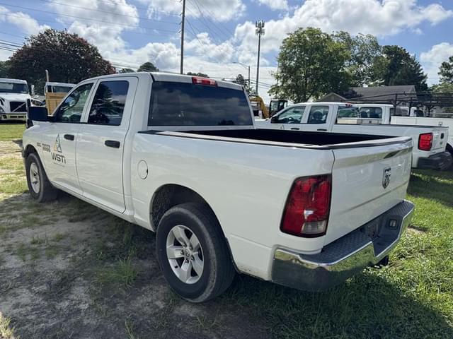 Image of Dodge Ram 1500 equipment image 3