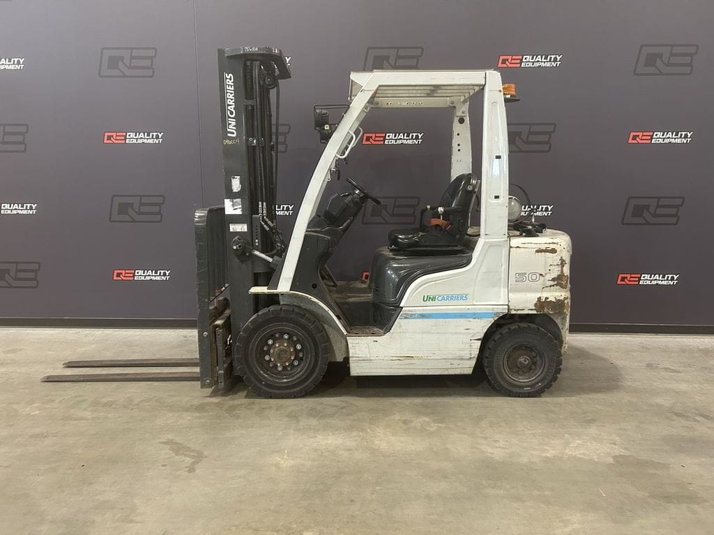 2016 Unicarriers PF50 Equipment Image0
