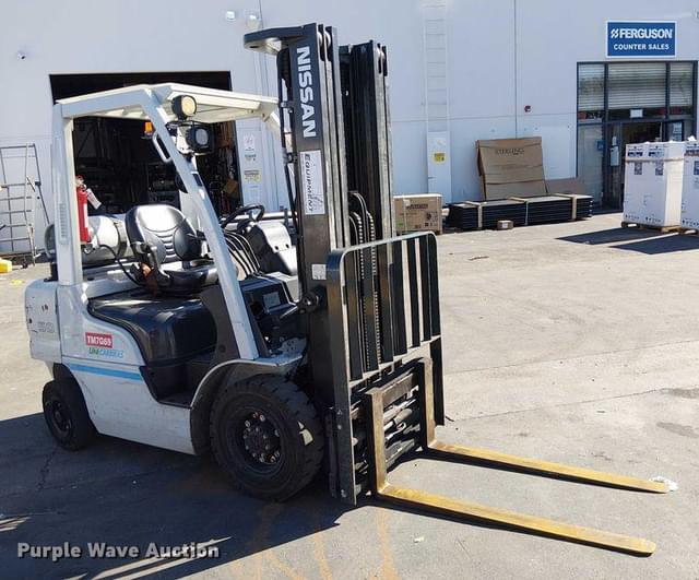 Image of Unicarriers PF50 equipment image 2
