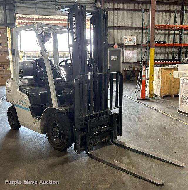 Image of Unicarriers PF50 equipment image 2