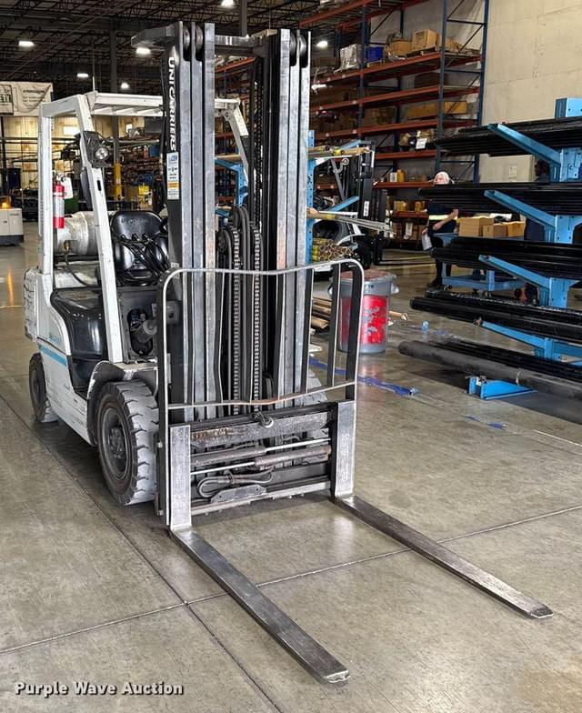 Image of Unicarriers PF50 equipment image 2