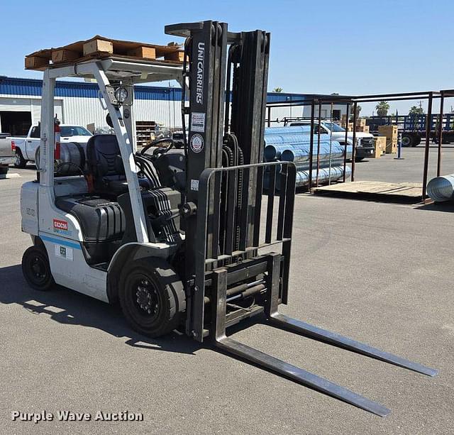 Image of Unicarriers PF50 equipment image 3