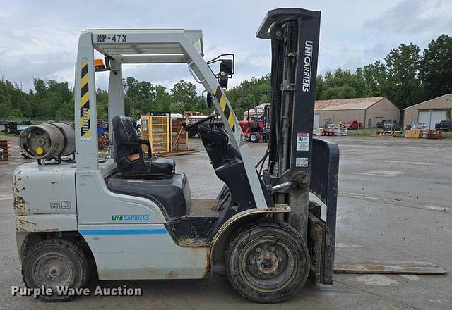 Image of Unicarriers PF60 equipment image 3