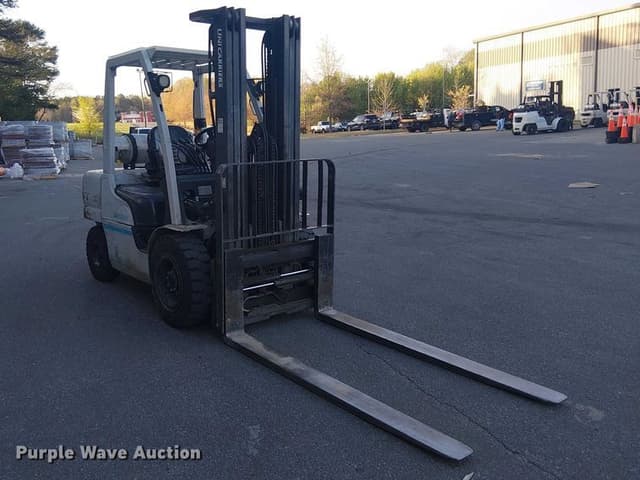 Image of Unicarriers PF70 equipment image 2