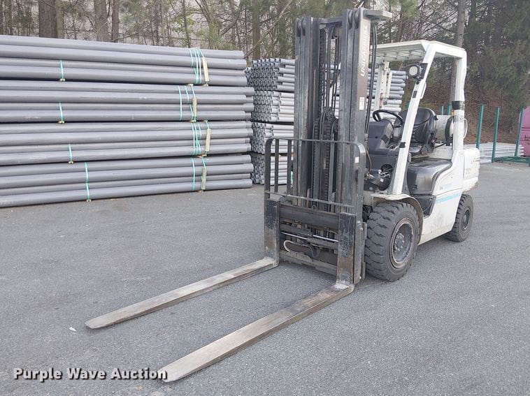 2016 Unicarriers PF70 Equipment Image0