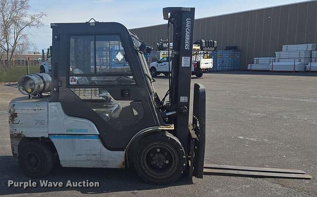 Image of Unicarriers PF70 equipment image 3