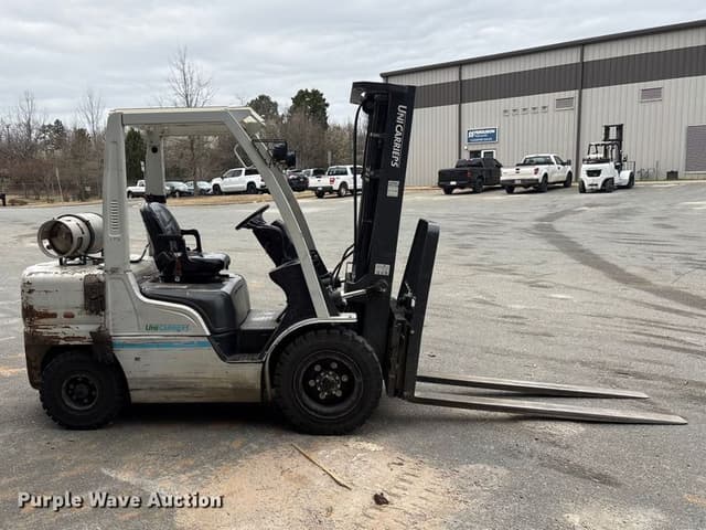 Image of Unicarriers PF70 equipment image 3