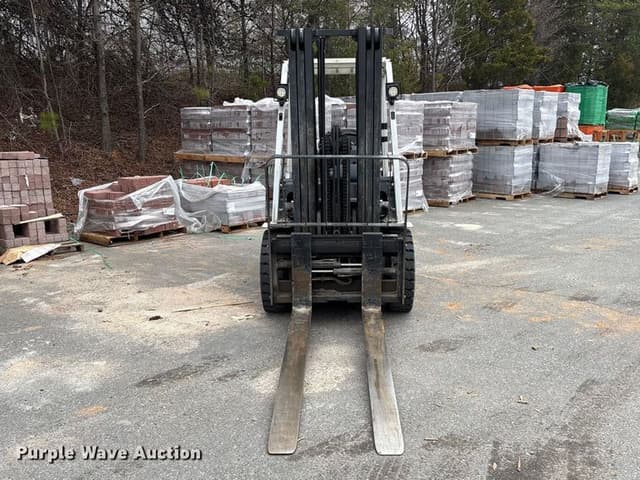 Image of Unicarriers PF70 equipment image 1