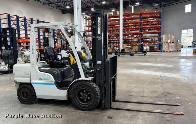 Image of Unicarriers PF70 equipment image 3