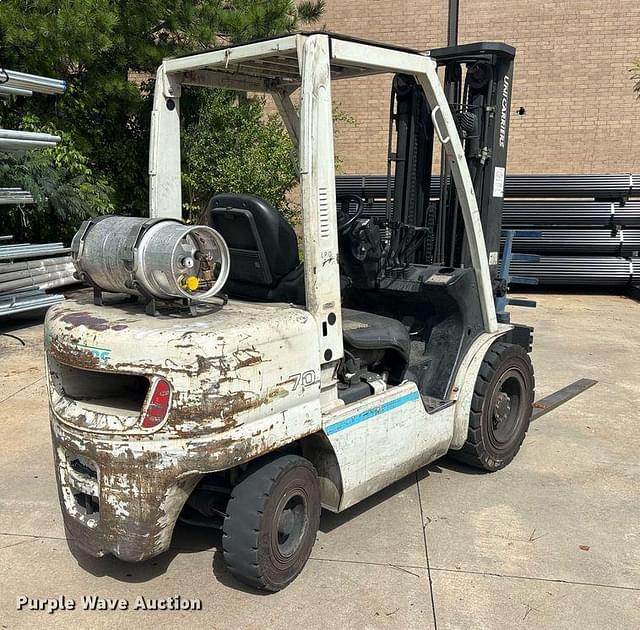 Image of Unicarriers PF70 equipment image 4