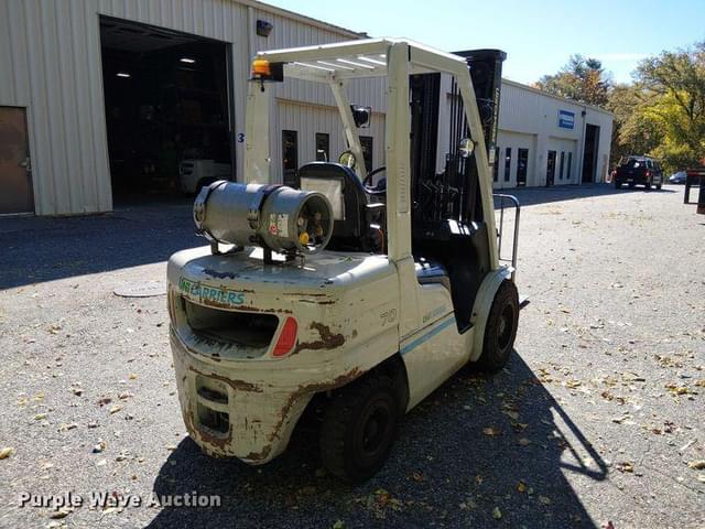 Image of Unicarriers PF70 equipment image 4