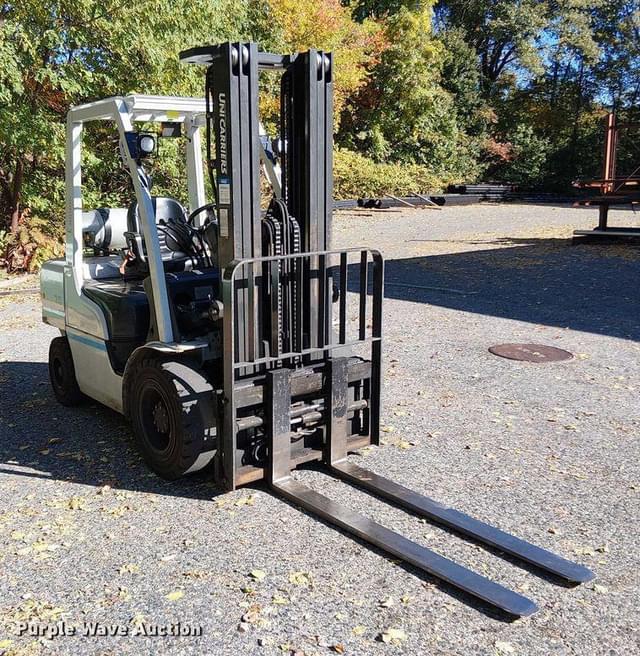 Image of Unicarriers PF70 equipment image 2