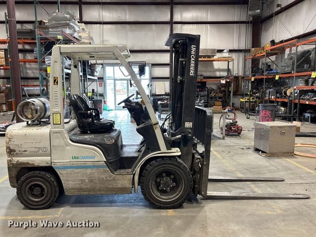 Image of Unicarriers PF70 equipment image 3