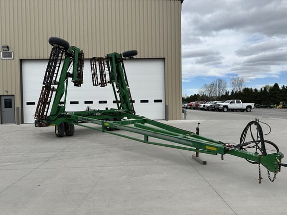 2016 Unverferth 1245 Equipment Image0