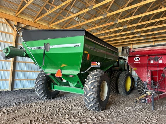 2016 Unverferth 6225 Equipment Image0