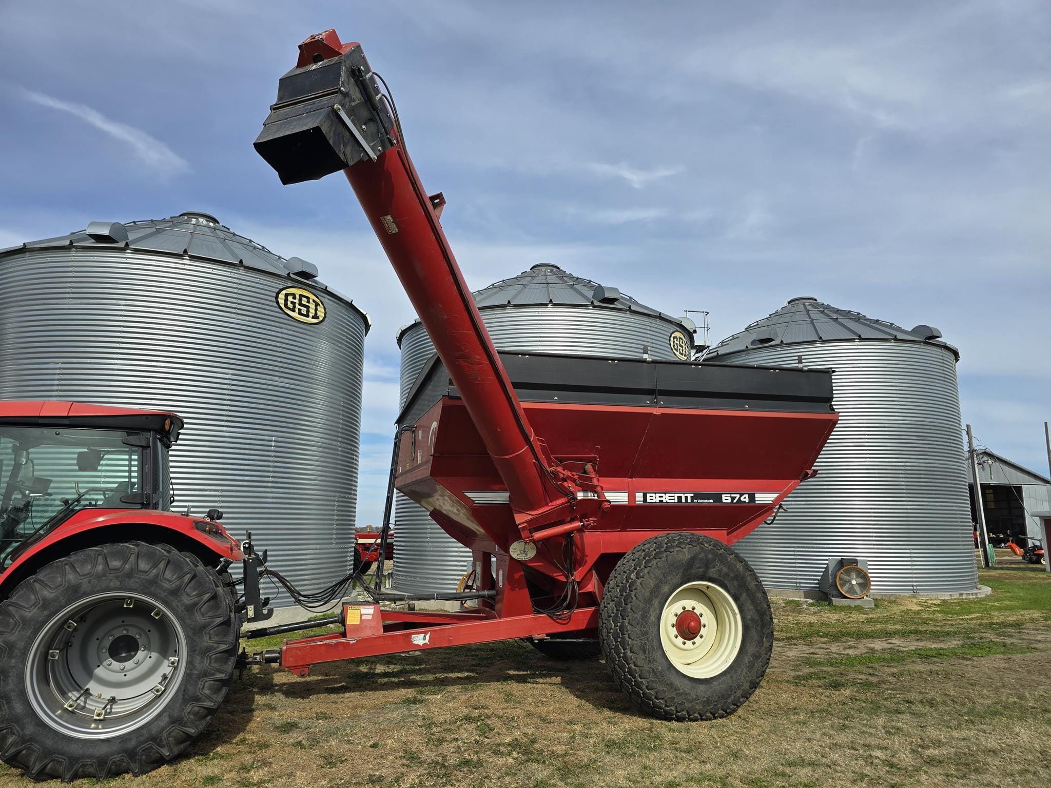 2016 Unverferth 674 Equipment Image0